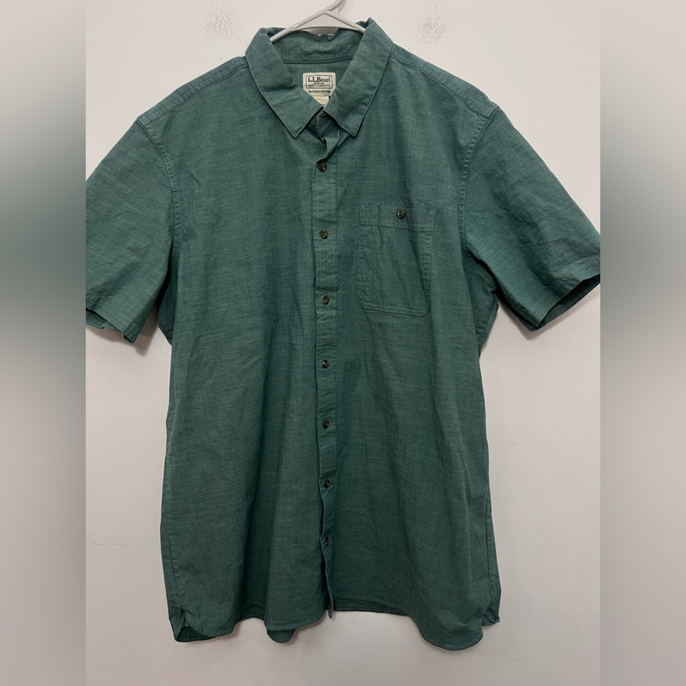 L.L. Bean Men's Short-Sleeve Button-Down Shirt — Teal